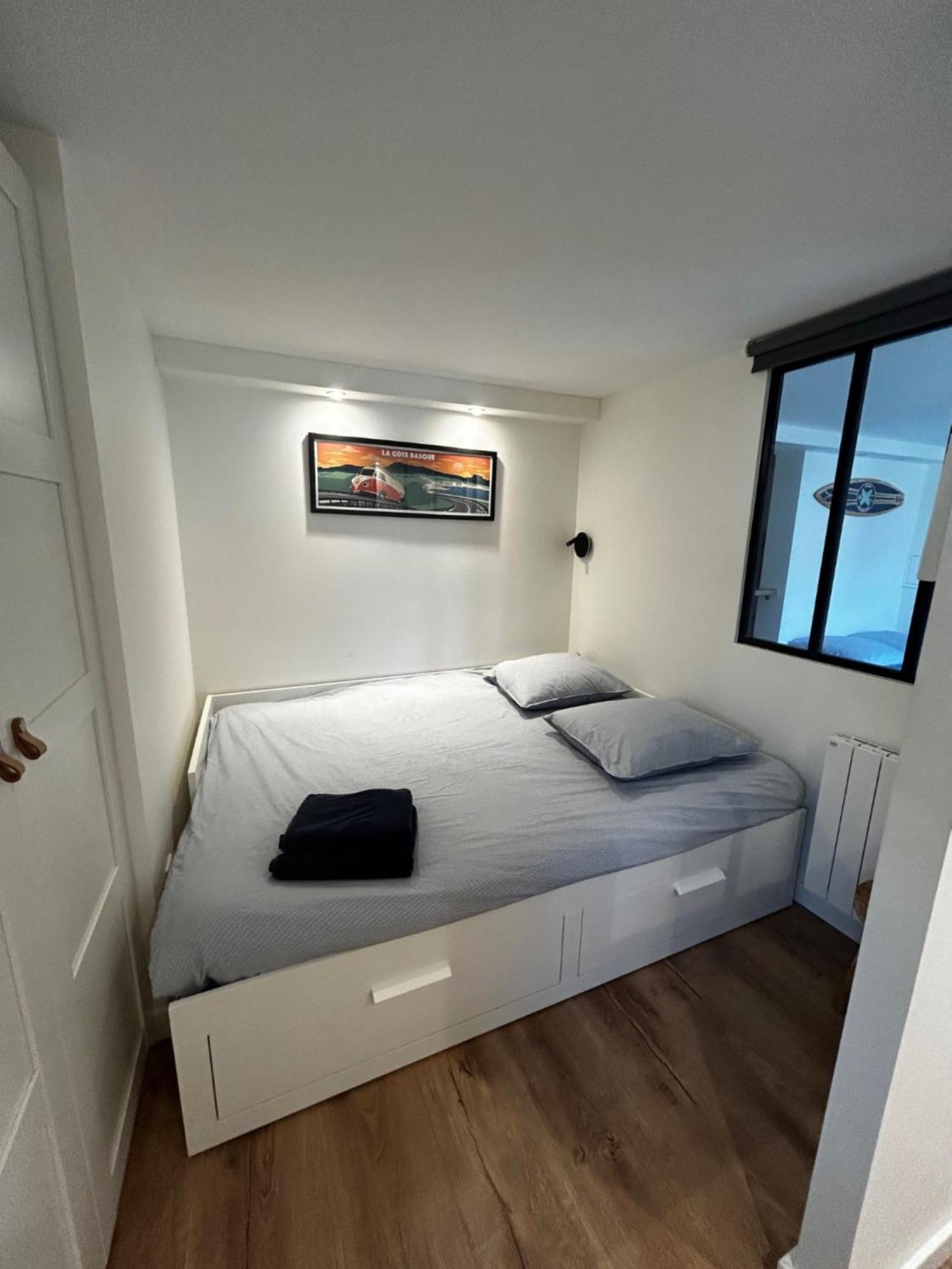 Logement Avec Piscine Privee Chauffee 比亚里茨 外观 照片